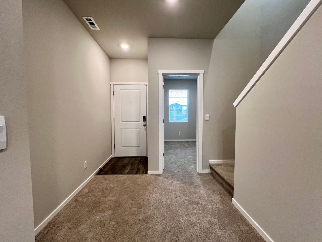 3105 Wrangler Dr - Photo 2 of 31