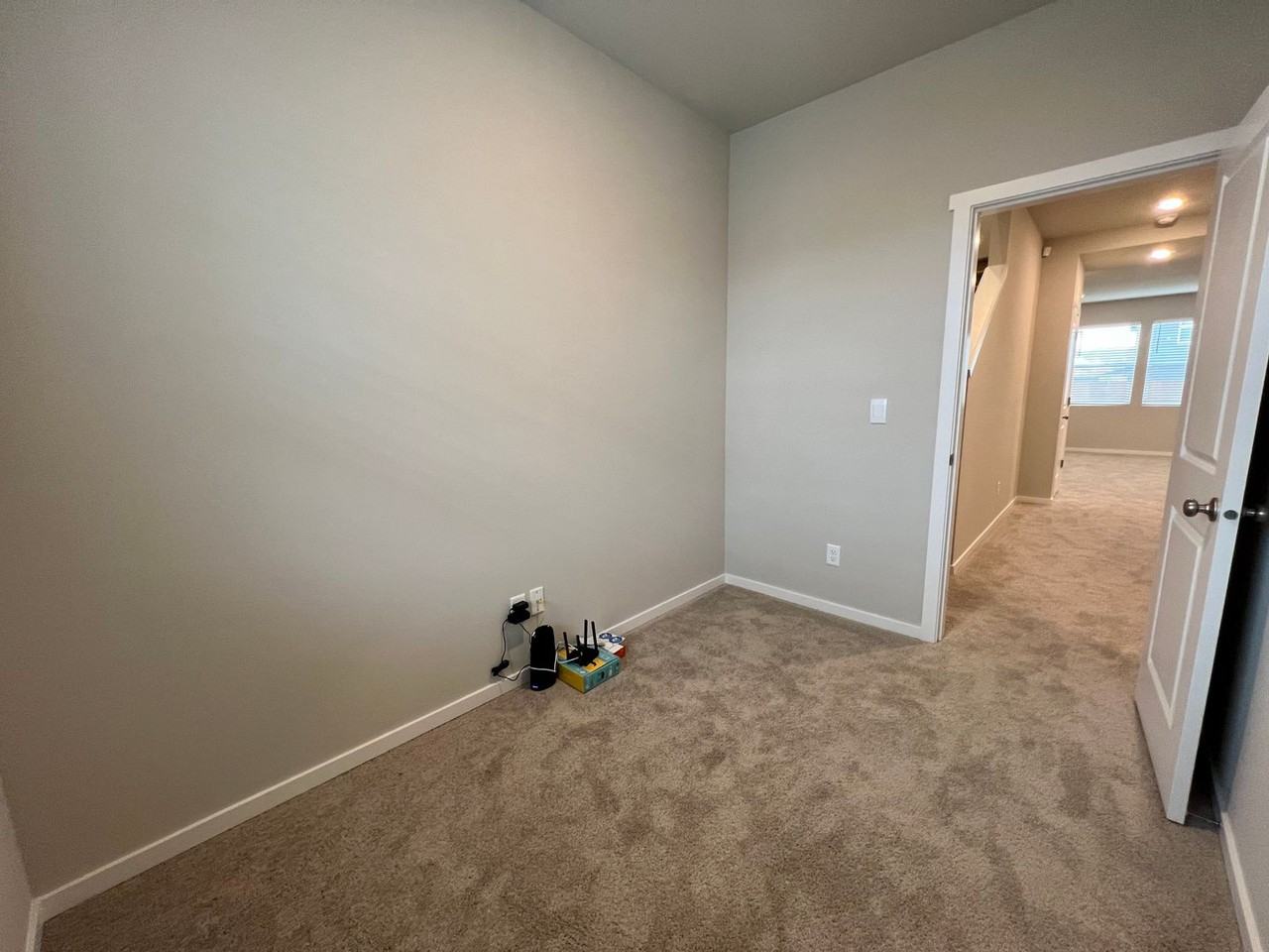3105 Wrangler Dr - Photo 4 of 31