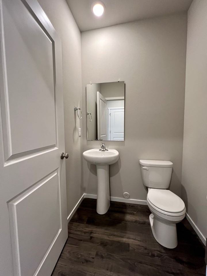 3105 Wrangler Dr - Photo 6 of 31