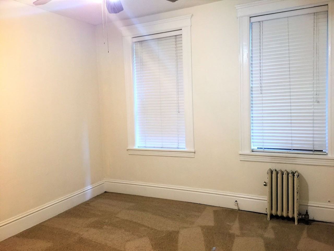 Sycamore - Photo 7 of 24