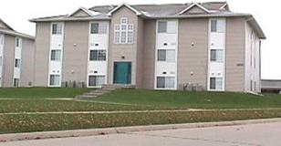 Secured Eastside Iowa City 2 bdrm condo with carport. - Photo 1 of 1