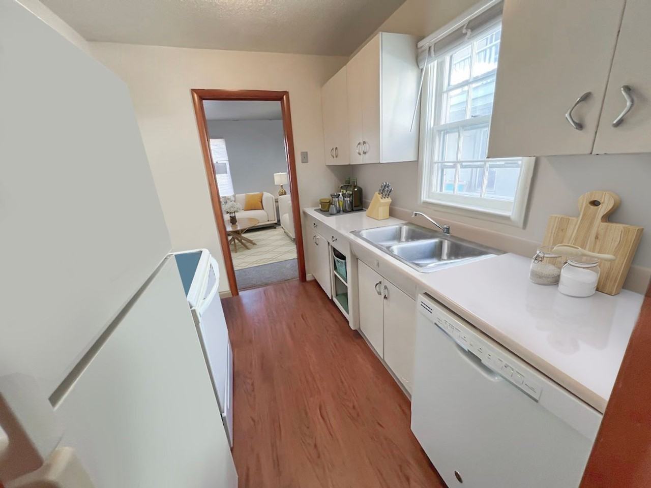 514-520 Carroll Ave - Photo 4 of 8