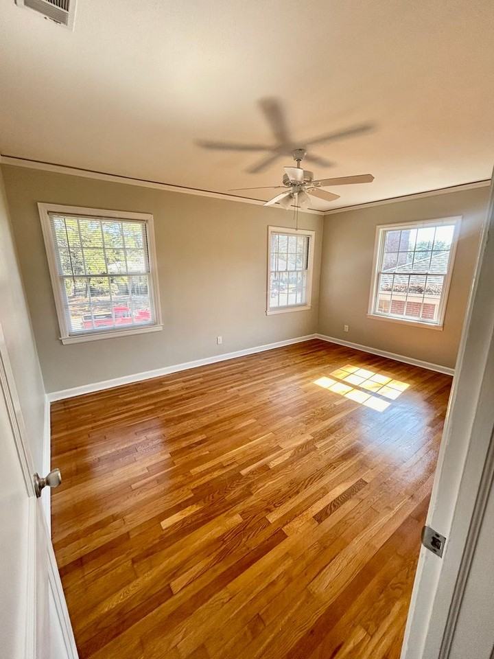 4601 Battey St #3 - Photo 6 of 12