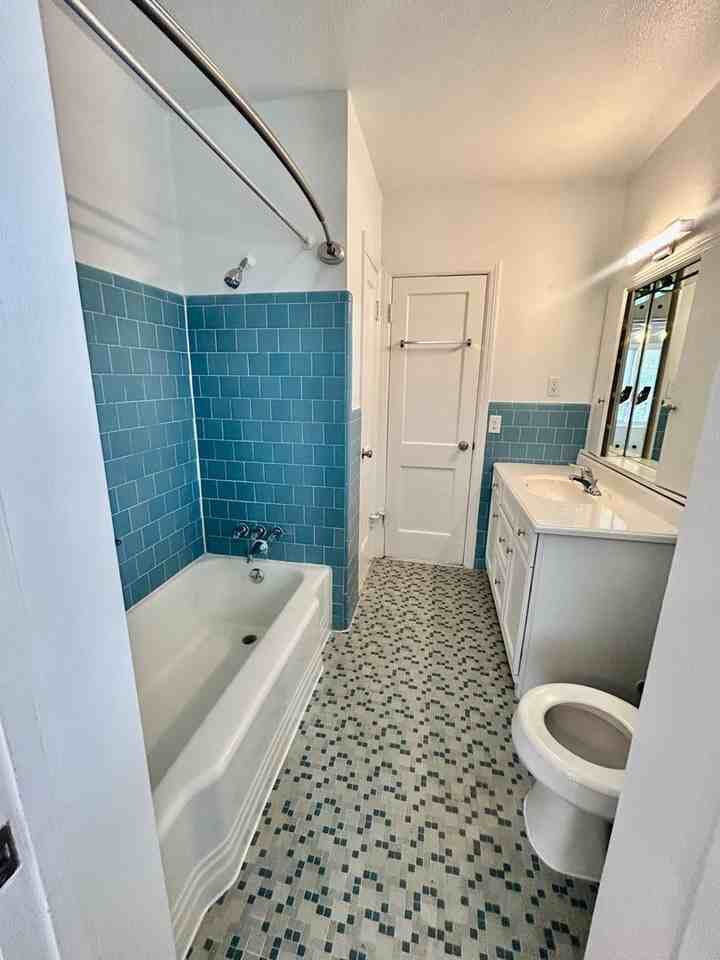 4601 Battey St #3 - Photo 7 of 12