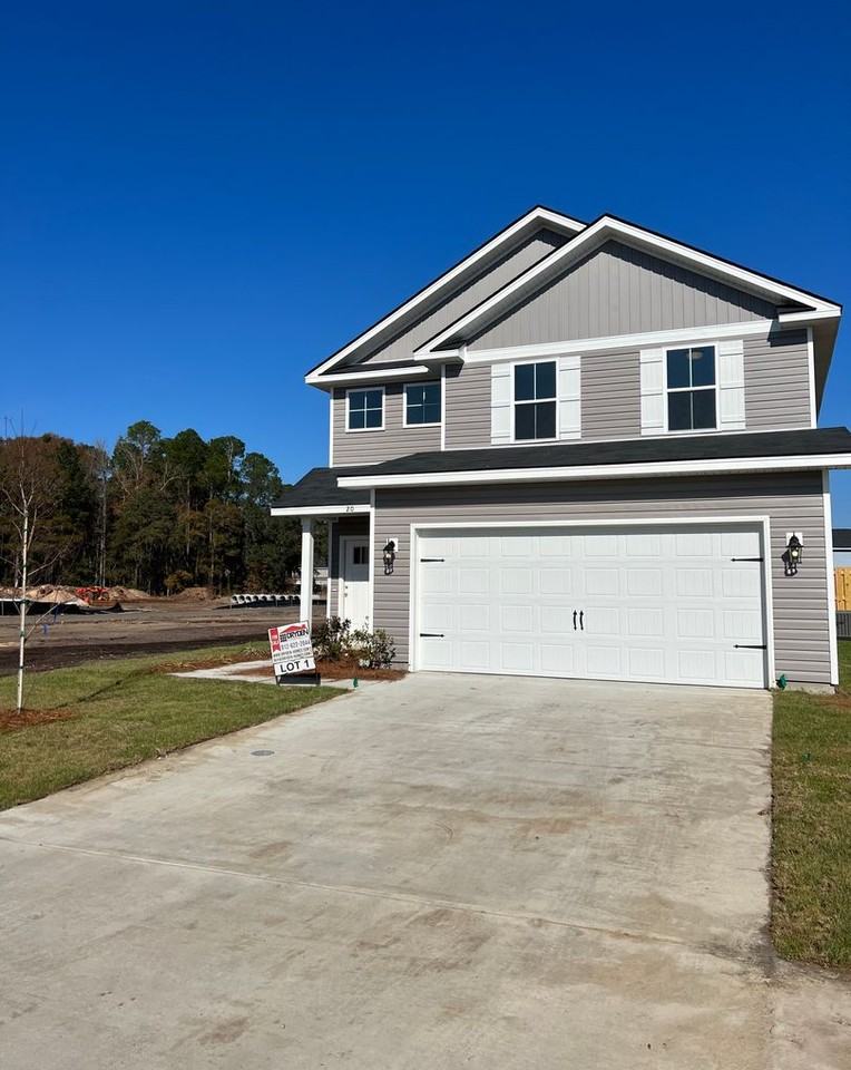 20 Centennial Ct - Photo 3 of 36