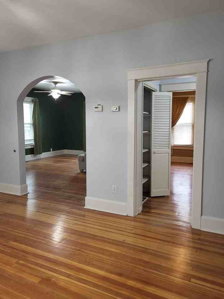 303 W Mission St - Photo 2 of 23