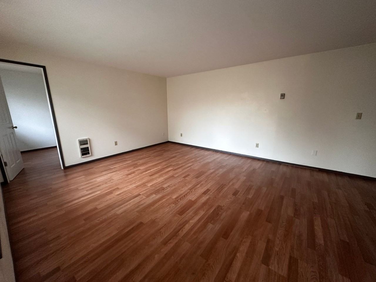 3310 Ne Lancaster St #2 - Photo 3 of 6