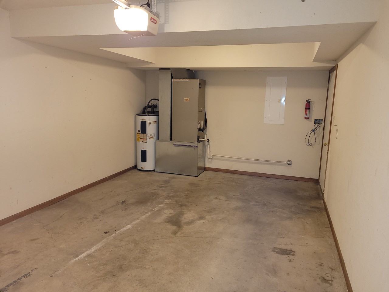 33696 Hilty Ave - Photo 3 of 18