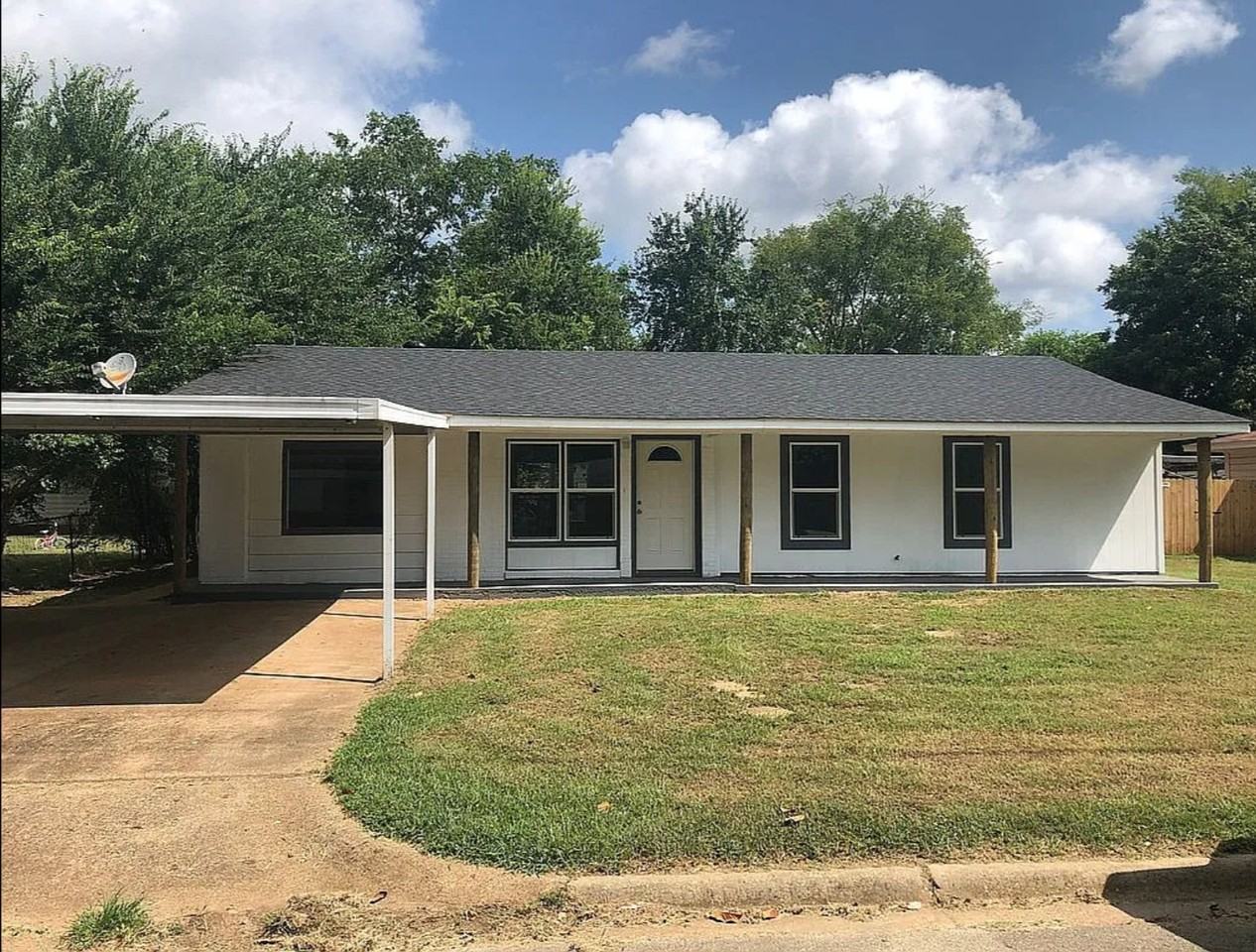 206 Alexander St #NA - Photo 2 of 10