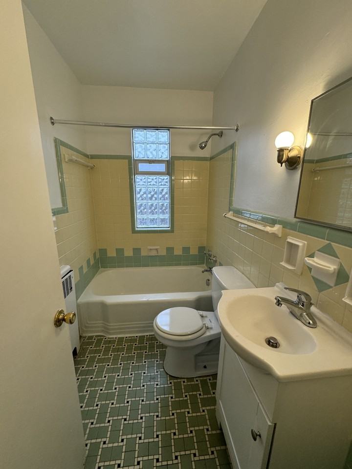 OH_MM_1607 Asmann Avenue - Photo 3 of 4