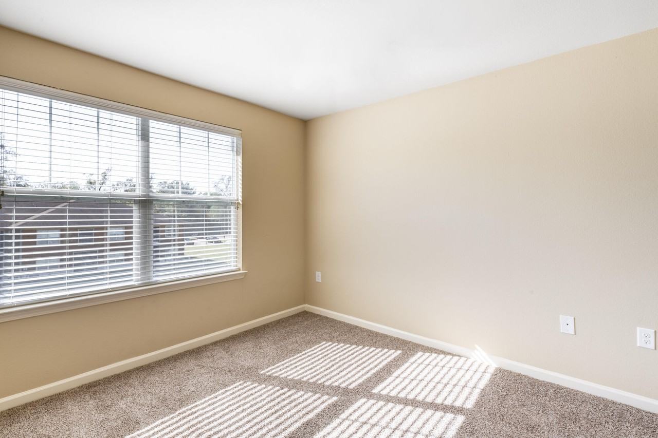 Newport Village - Photo 6 of 31