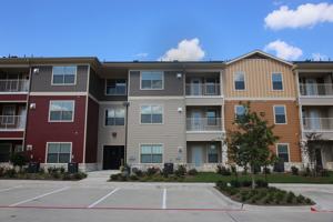 featured image of 11511 Crosby Fwy