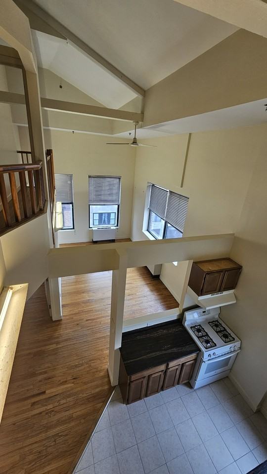 68-70 Bank St - Photo 3 of 8