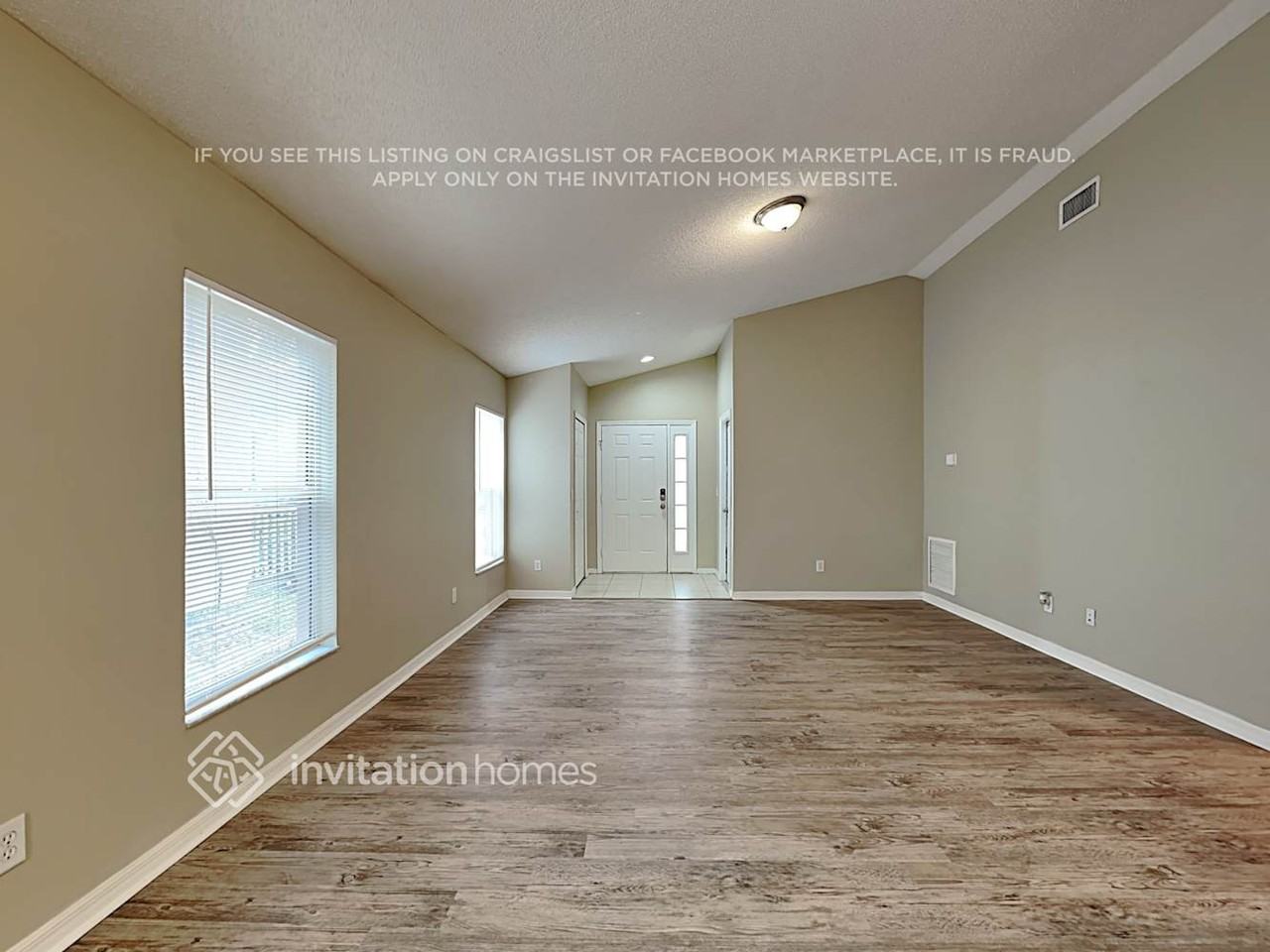 611 Cape Cod Cir - Photo 3 of 17