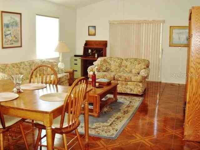 5399 Nw 18th St - Photo 7 of 13