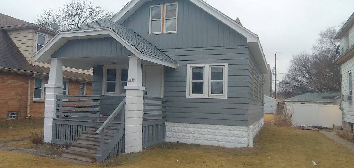 3519 N 42nd St - Photo 2 of 3