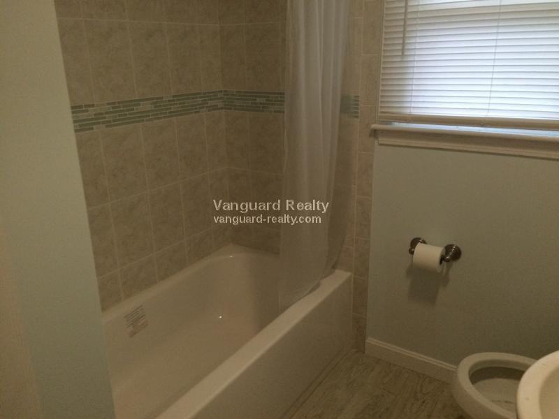 17 McAuliffe Rd - Photo 3 of 6