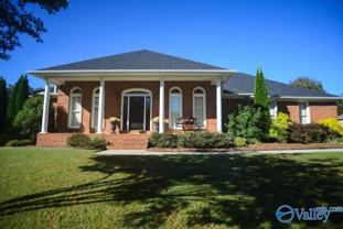 7304 Ferncliffe Dr Se - Photo 1 of 1