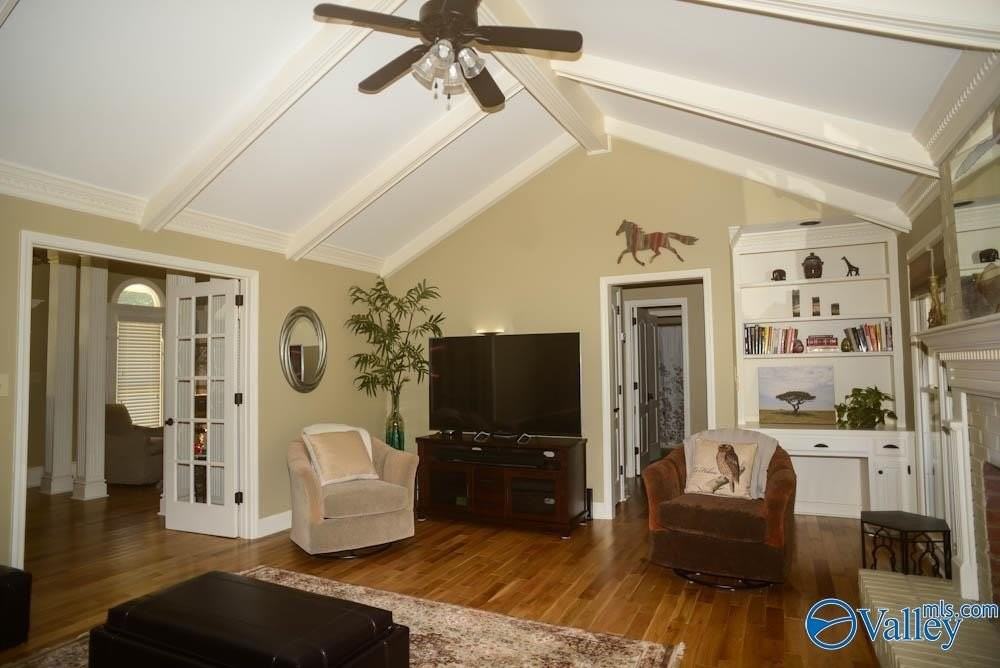 7304 Ferncliffe Dr Se - Photo 5 of 35