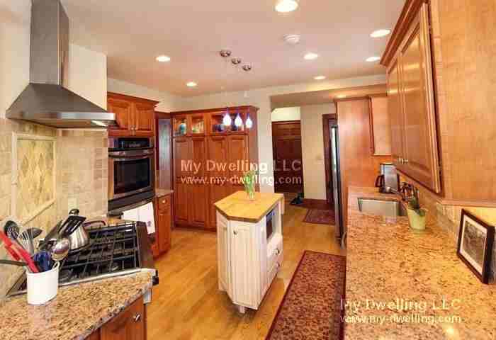 6500 N Lake Dr - Photo 2 of 24