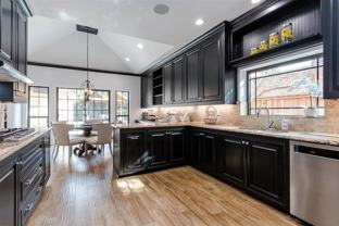 11712 Forest Ct - Photo 1 of 1