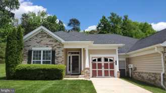255 Williamsburg Cir - Photo 1 of 1