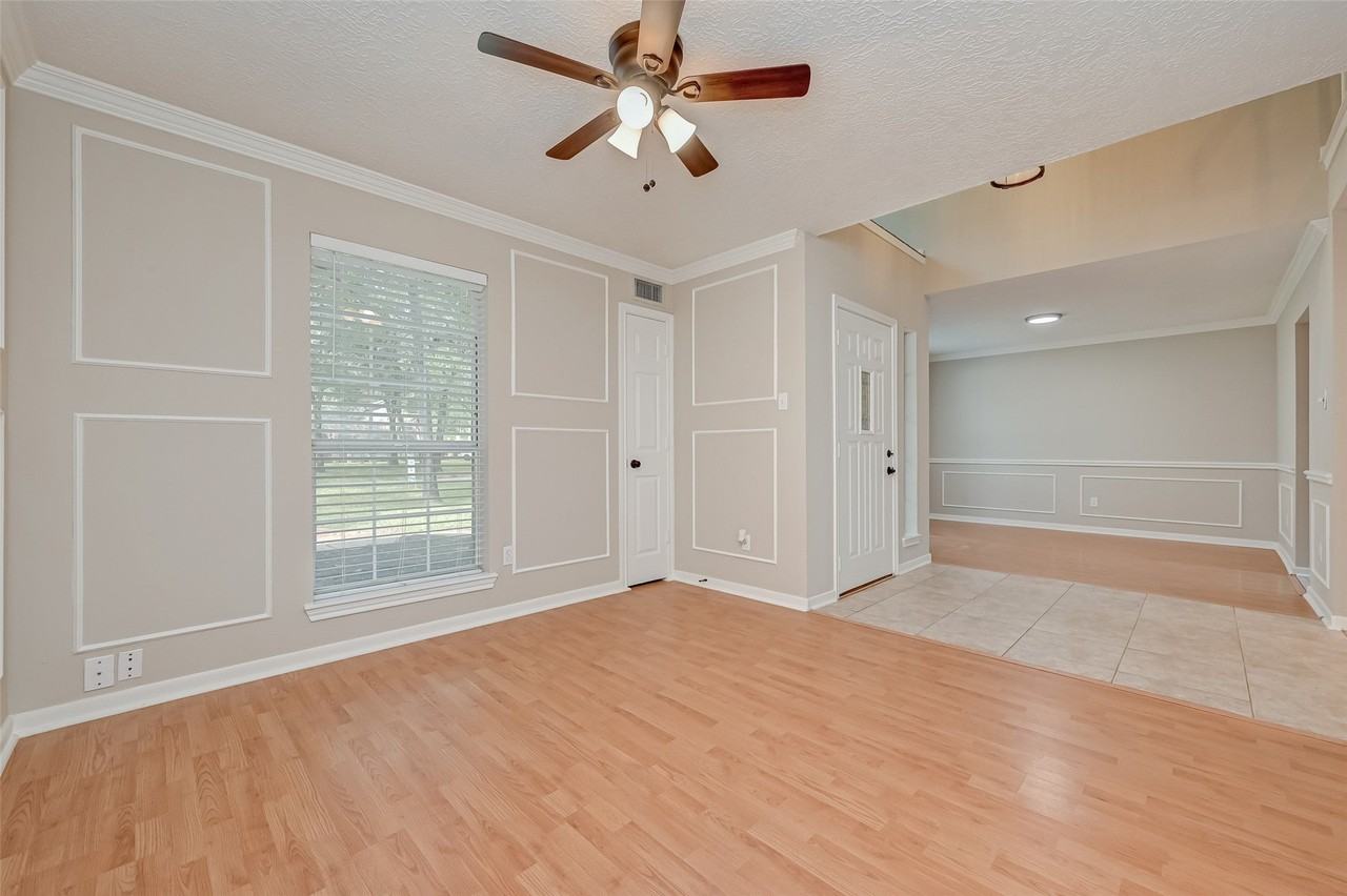 12502 Ramona - Photo 7 of 46