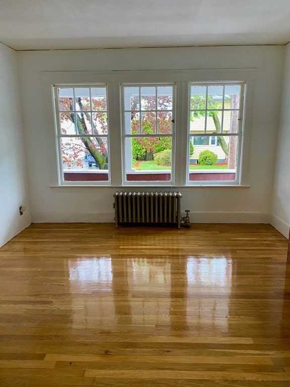 135 Mills Street ##1 - Photo 2 of 8