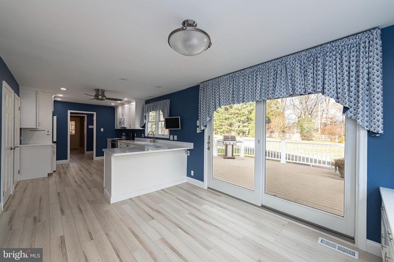 50 Meadowbrook Ln - Photo 6 of 50