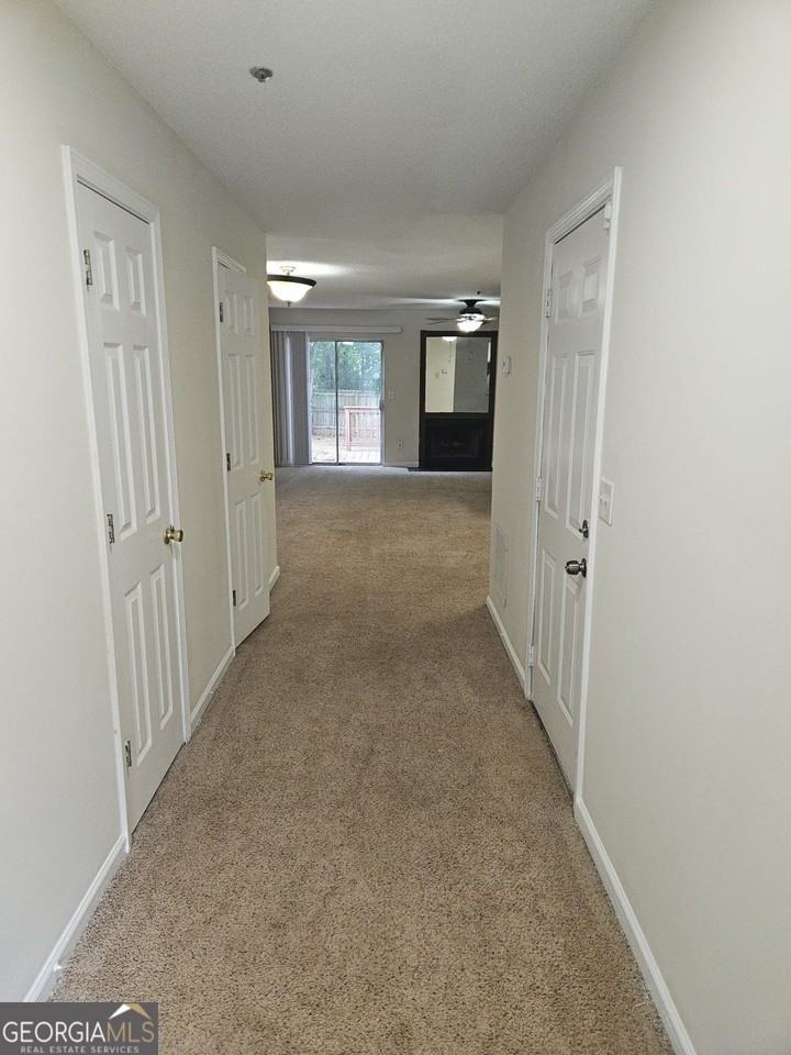 3638 Diamond Cir - Photo 2 of 12