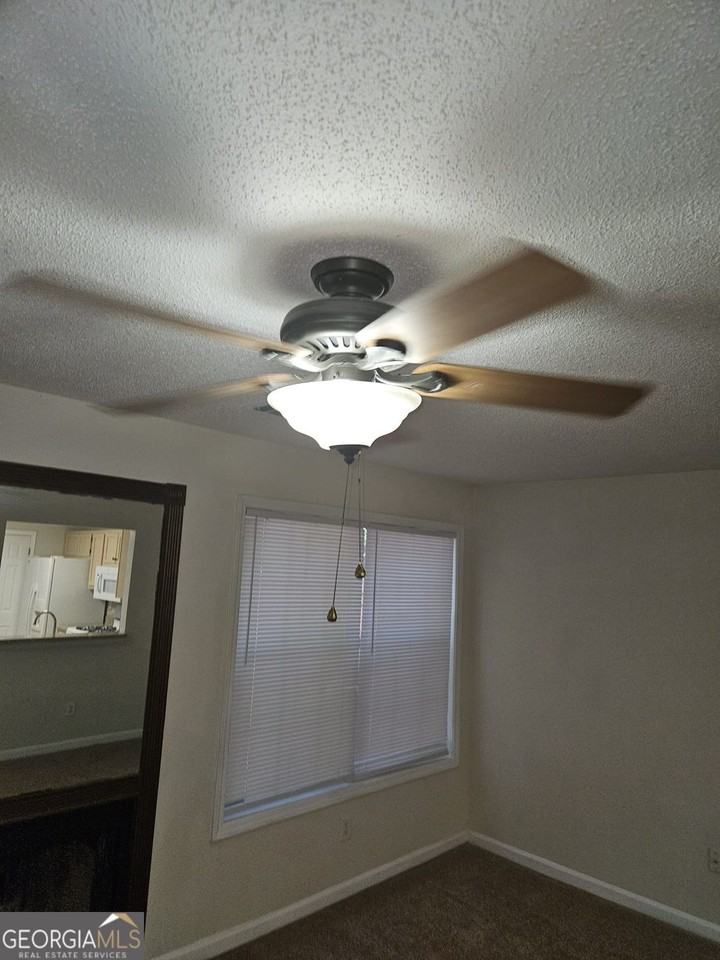 3638 Diamond Cir - Photo 4 of 12