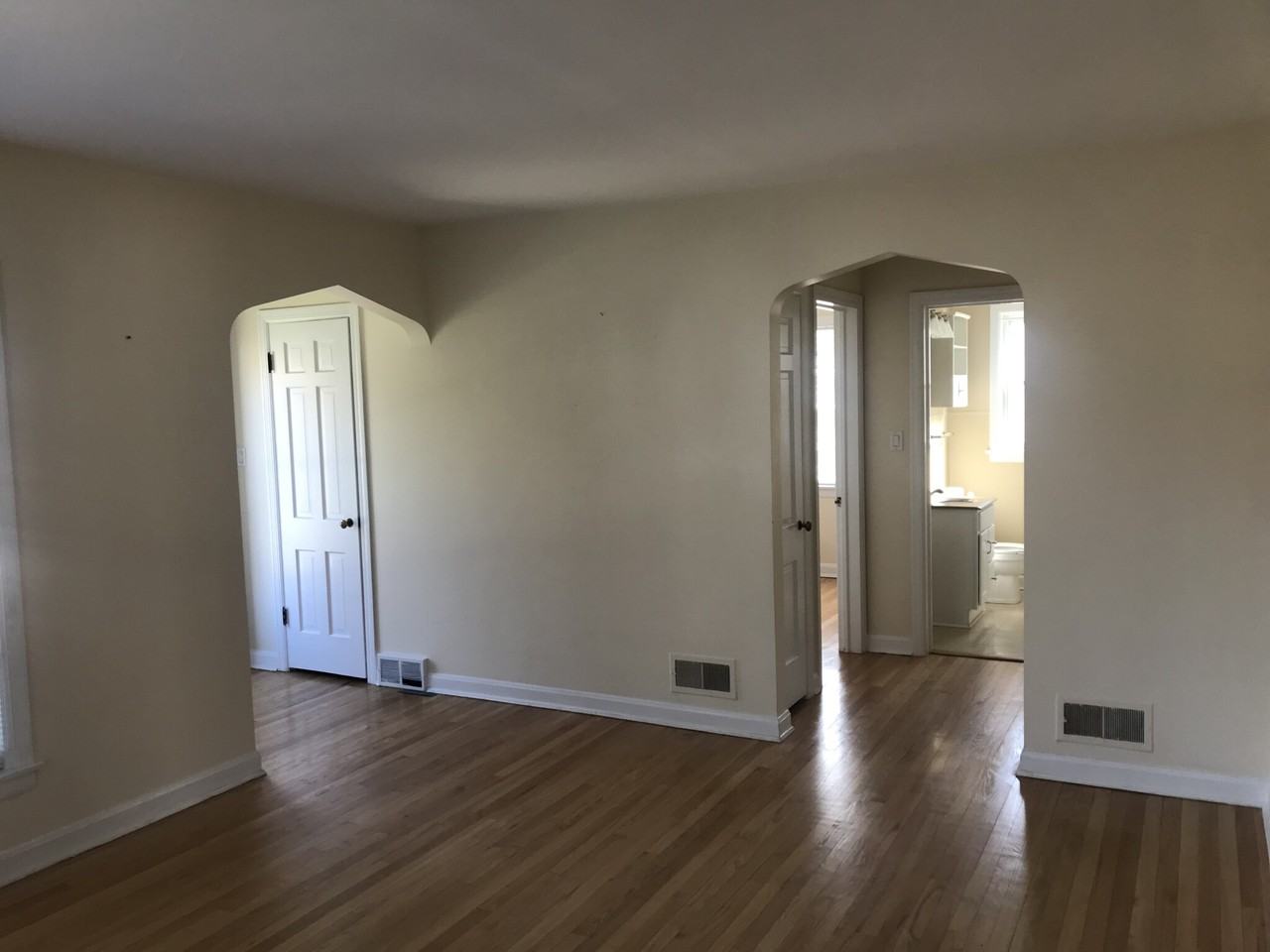 8064 Elmwood Ave #2 - Photo 5 of 11