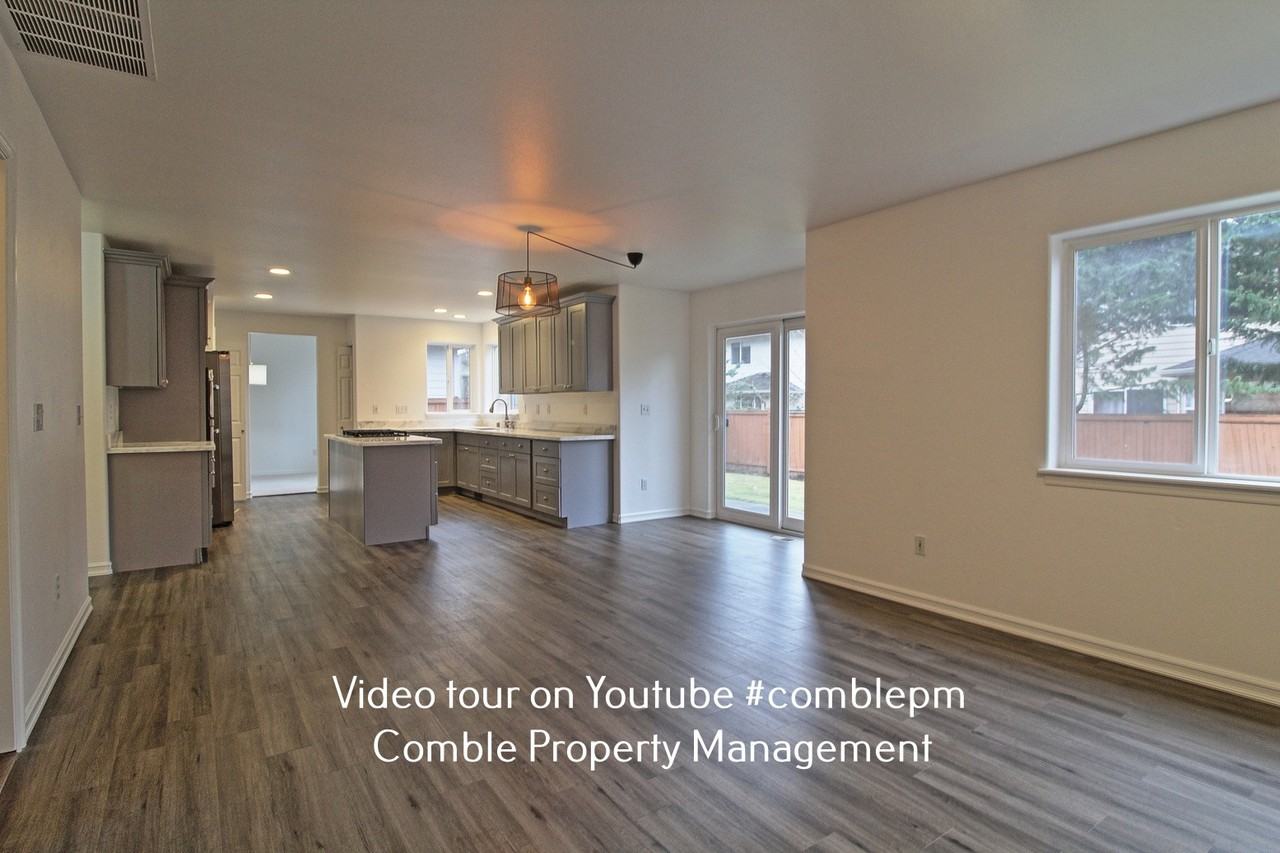 518 234th Pl Ne - Photo 4 of 17