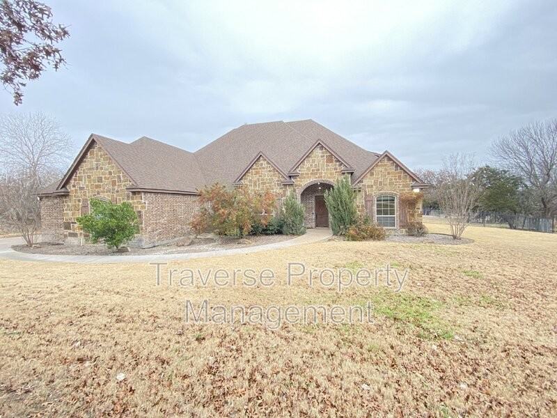 129 Acorn Ln - Photo 3 of 37