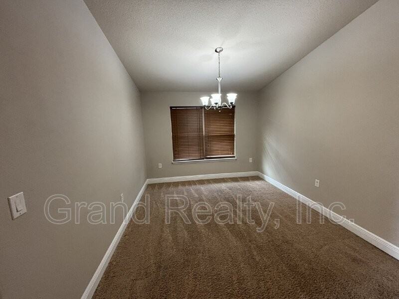 4762 Ashley Place Blvd - Photo 5 of 19