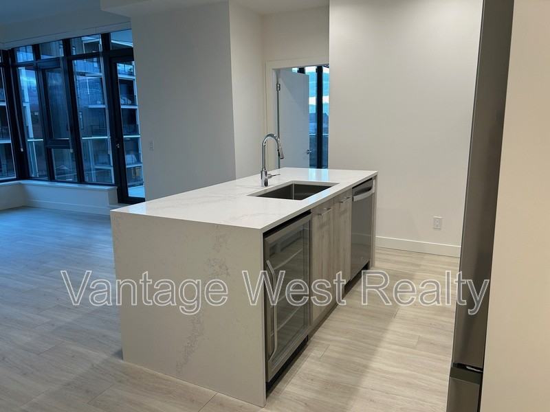 3700 Capozzi Rd - Photo 2 of 14