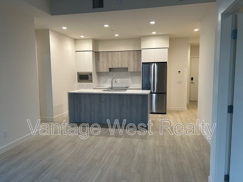 3700 Capozzi Rd - Photo 3 of 14