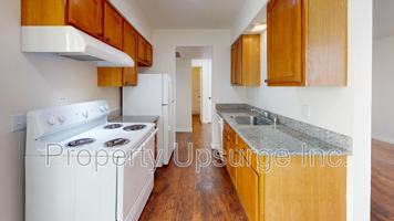 featured image of 715 Mary St #6