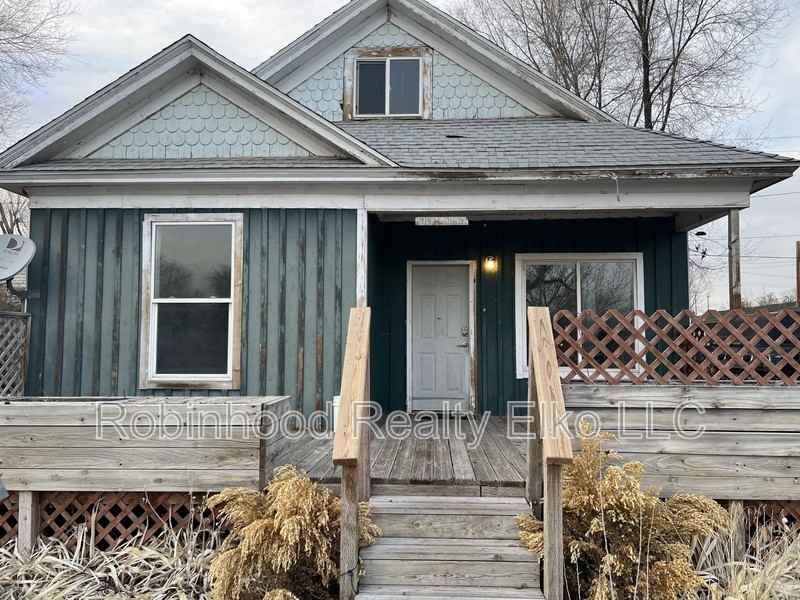 914 Hamilton St - Photo 2 of 39