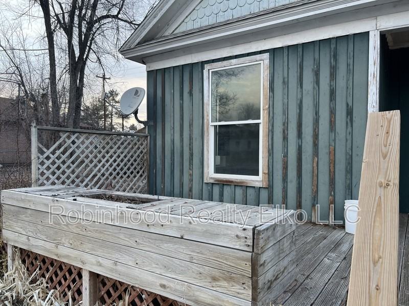914 Hamilton St - Photo 3 of 39