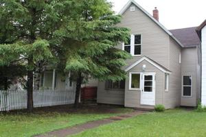 featured image of 1208 Grand Ave
