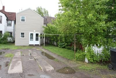 1208 Grand Ave - Photo 3 of 26