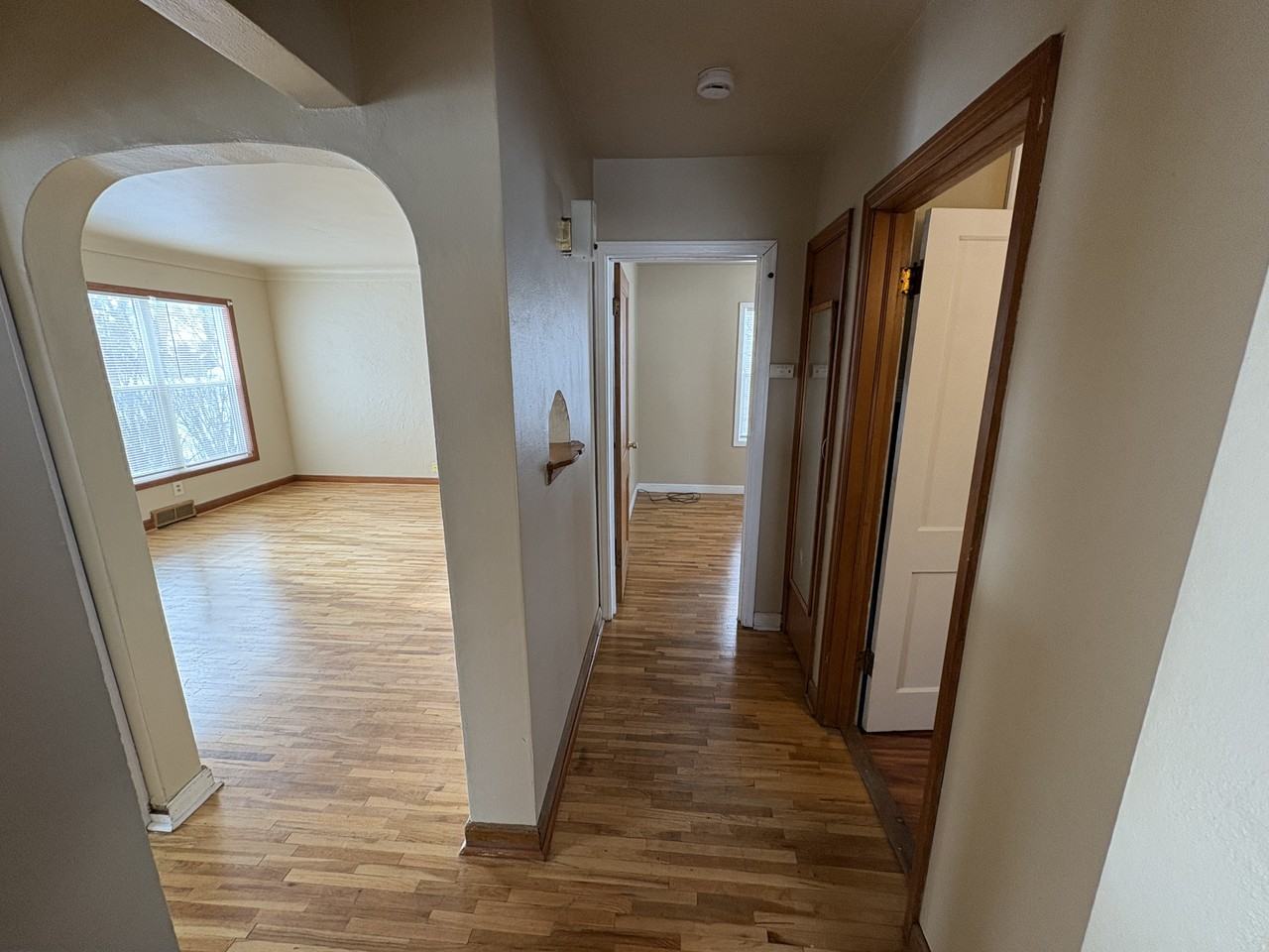 540 W Maple Ave - Photo 6 of 22