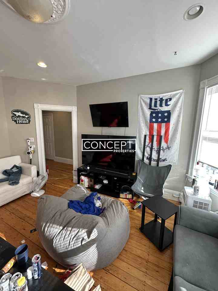 47 Hillside St #22 - Photo 3 of 20