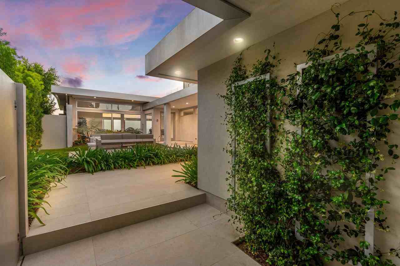 2189 Summitridge Dr #NA - Photo 3 of 50