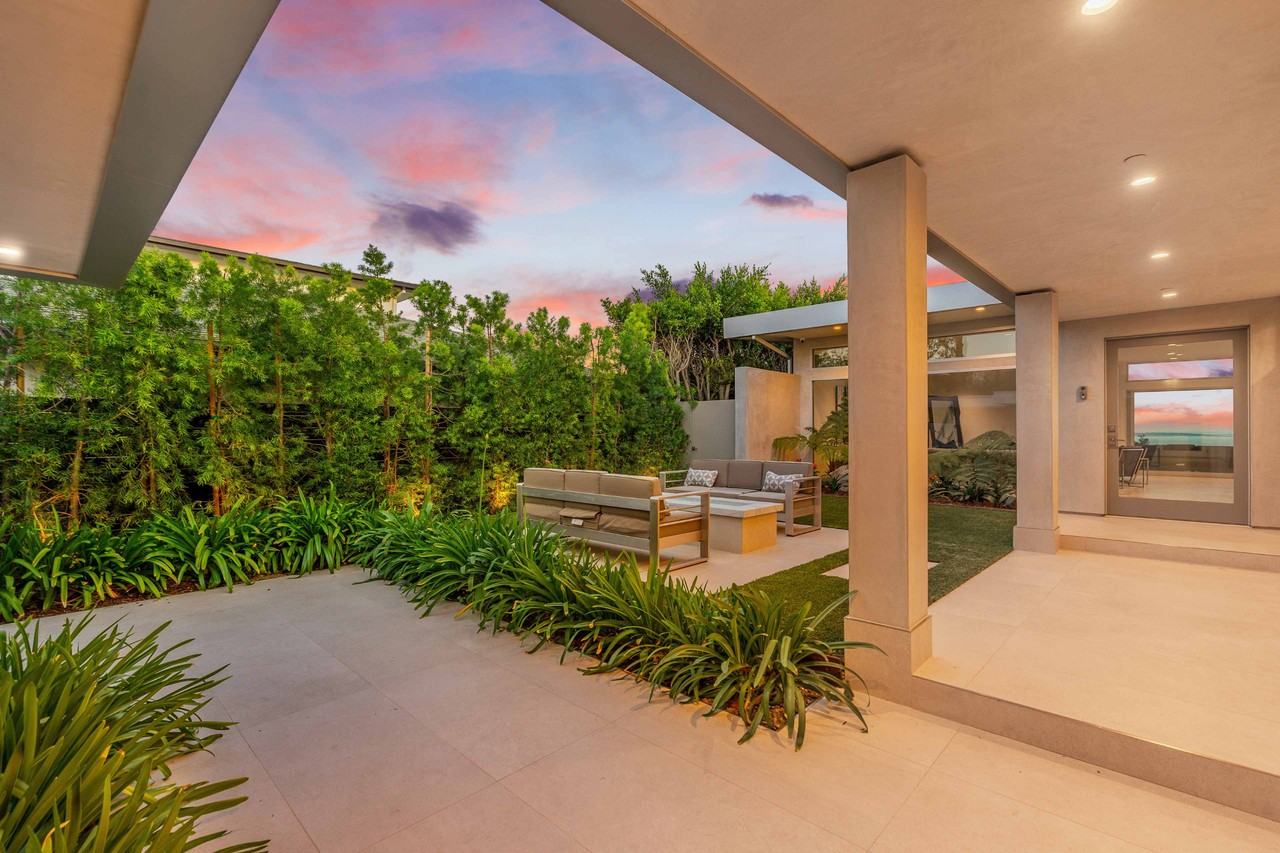 2189 Summitridge Dr #NA - Photo 5 of 50