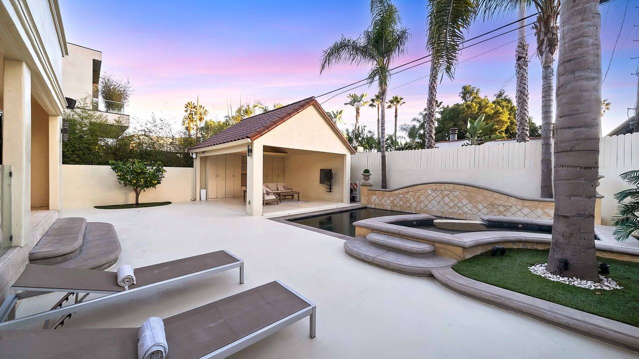 6138 Maryland Dr #NA - Photo 4 of 46