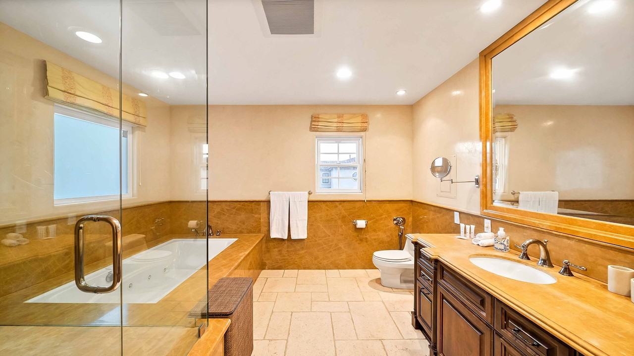 6138 Maryland Dr #NA - Photo 7 of 46