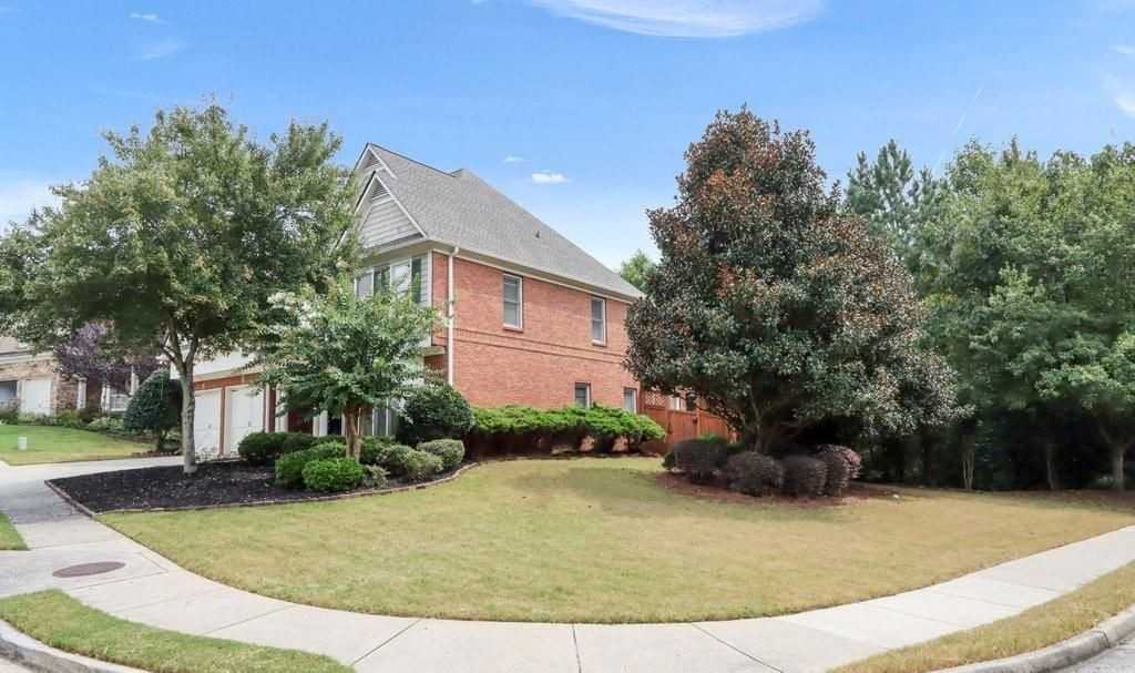 1100 Cooper Oak Ct Se - Photo 3 of 22