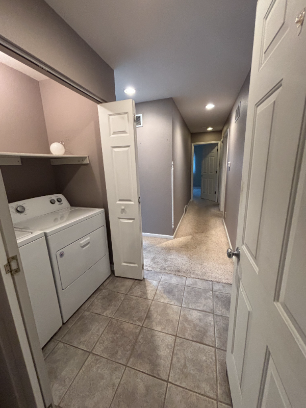 613 Monroe St - Photo 2 of 26
